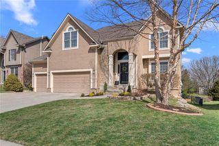 15921 Ash Street, Overland Park, KS 66085