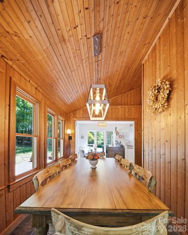 55 Brookside Drive, Columbus, NC 28722