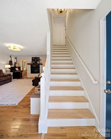 55 Brookside Drive, Columbus, NC 28722