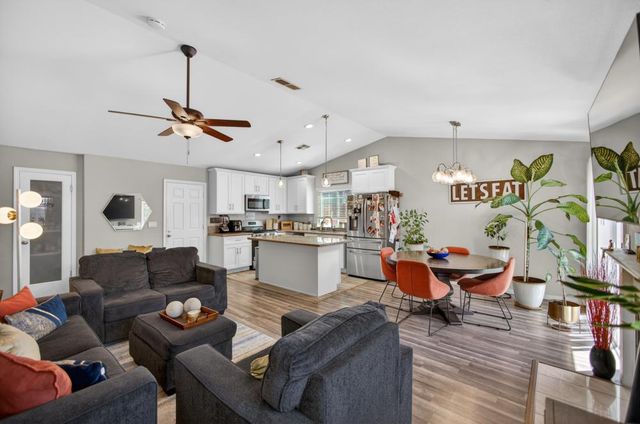 5139 Alii Way, Sacramento, CA 95838