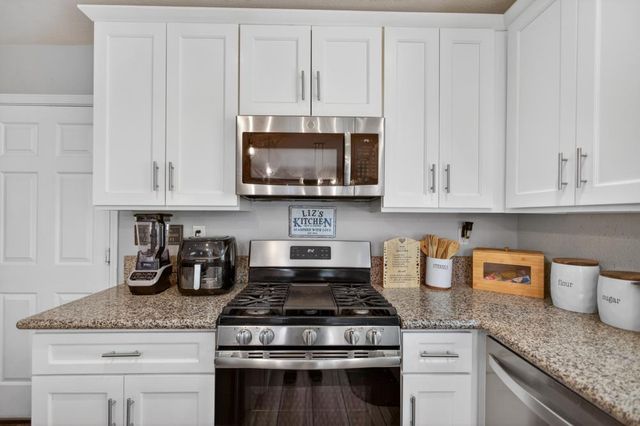 5139 Alii Way, Sacramento, CA 95838