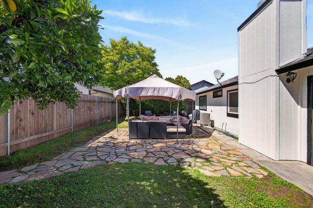 5139 Alii Way, Sacramento, CA 95838