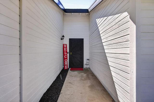 5139 Alii Way, Sacramento, CA 95838