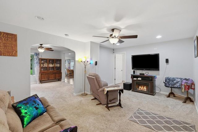 516 E FULTON Street, Edgerton, WI 53534