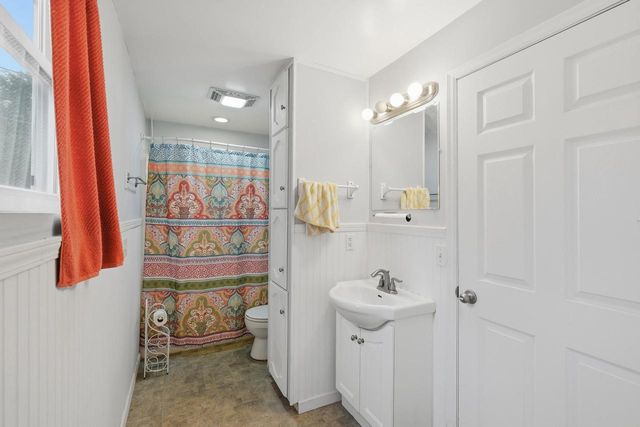 516 E FULTON Street, Edgerton, WI 53534