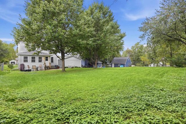516 E FULTON Street, Edgerton, WI 53534