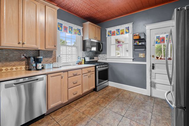1537 43rd Street, Rock Island, IL 61201