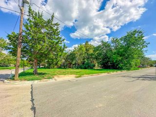801 Bois D Arc Street, Weatherford, TX 76086
