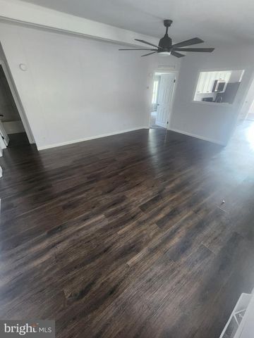 2110 MAYS LANDING RD, Millville, NJ 08332