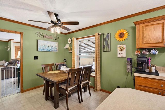 N6223 COUNTY RD E, De Pere, WI 54115