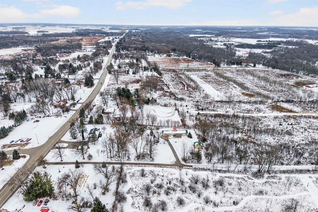 N6223 COUNTY RD E, De Pere, WI 54115