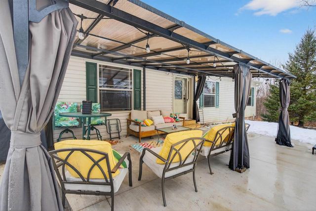 N6223 COUNTY RD E, De Pere, WI 54115