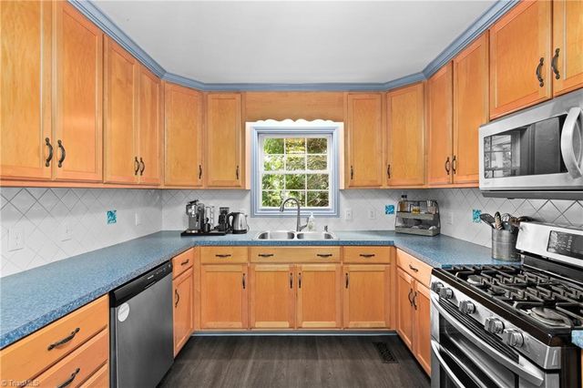 5398 B Reidsville Road, Walkertown, NC 27051
