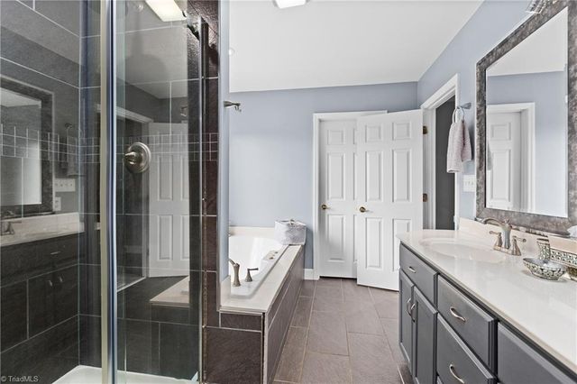 5398 B Reidsville Road, Walkertown, NC 27051