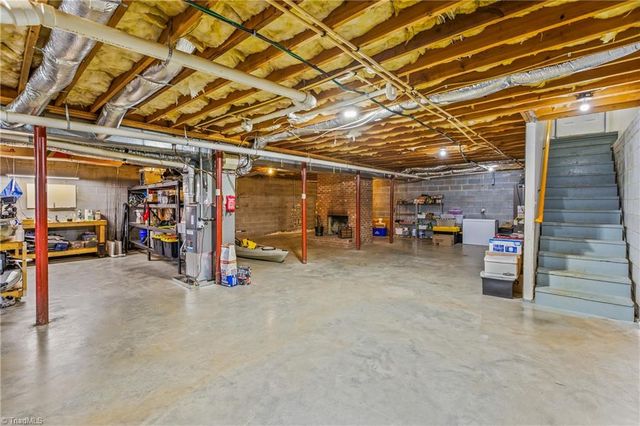 5398 B Reidsville Road, Walkertown, NC 27051