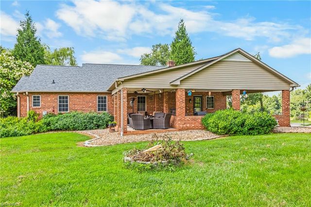 5398 B Reidsville Road, Walkertown, NC 27051