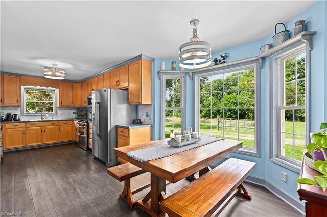 5398 B Reidsville Road, Walkertown, NC 27051