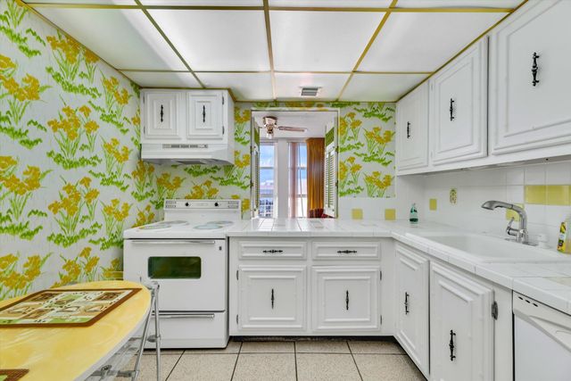 501 Three Islands Boulevard 507, Hallandale Beach, FL 33009