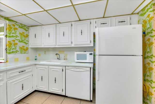 501 Three Islands Boulevard 507, Hallandale Beach, FL 33009