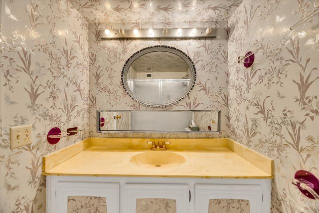 501 Three Islands Boulevard 507, Hallandale Beach, FL 33009