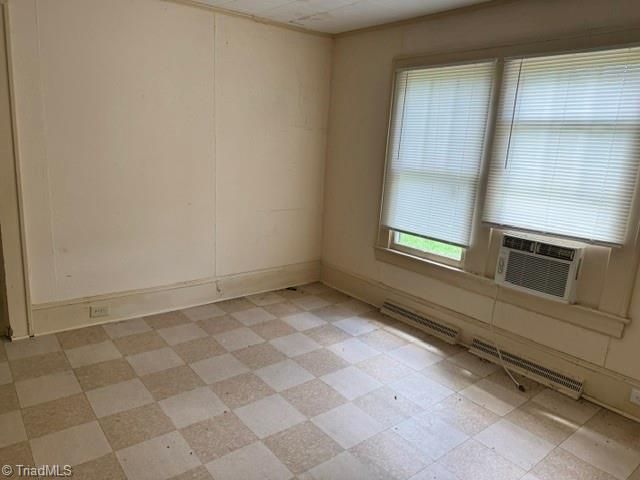 138 Sunset Drive, High Point, NC 27262