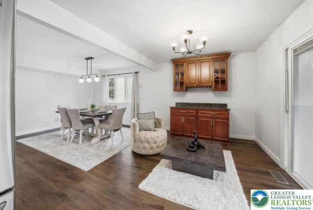 1241 2nd Avenue, Hellertown Boro, PA 18055