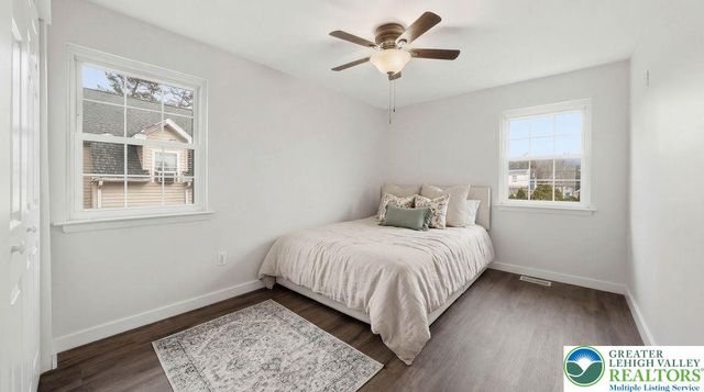 1241 2nd Avenue, Hellertown Boro, PA 18055