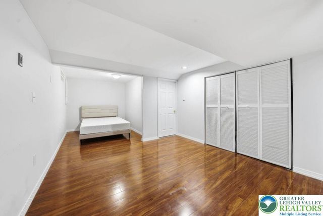 1241 2nd Avenue, Hellertown Boro, PA 18055