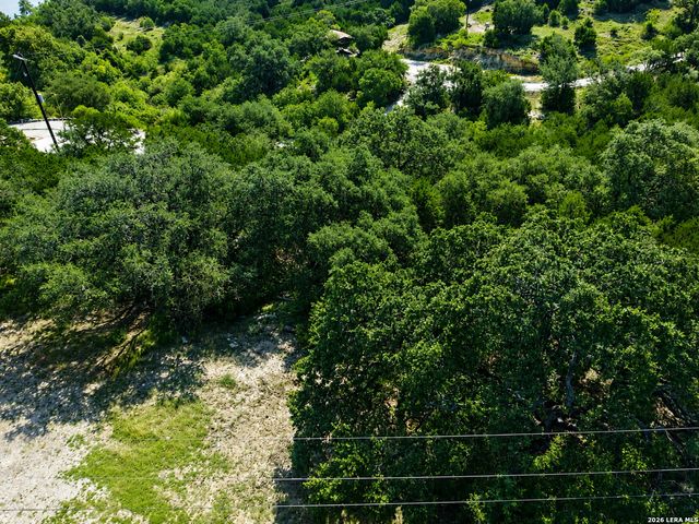1484 CANYON RIDGE DR, Canyon Lake, TX 78133