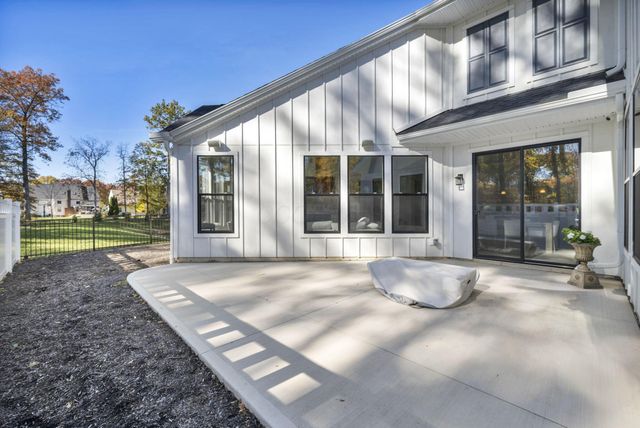 3292 Strickland Drive, 66, New Albany, OH 43054