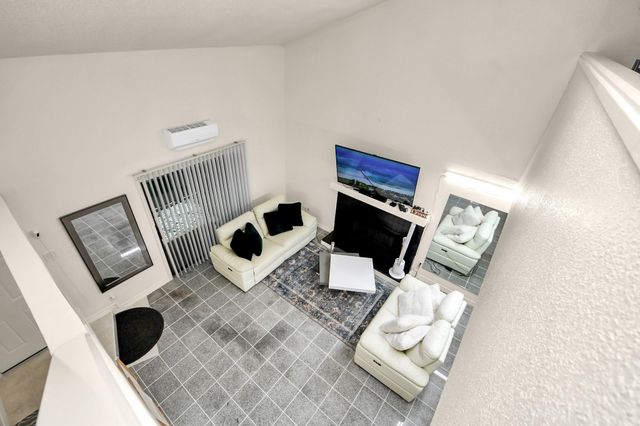 9512 Windswept Lane 9512, Houston, TX 77063