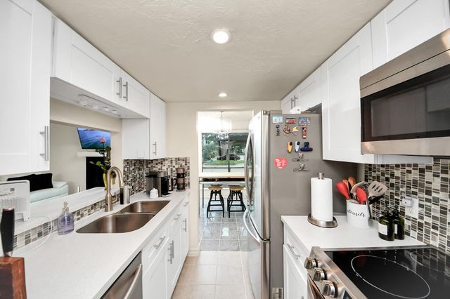 9512 Windswept Lane 9512, Houston, TX 77063