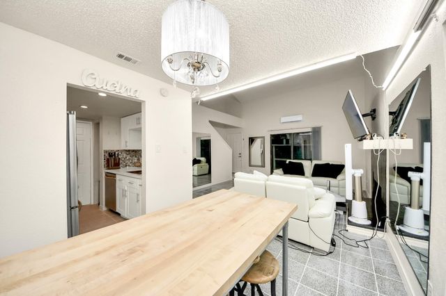 9512 Windswept Lane 9512, Houston, TX 77063