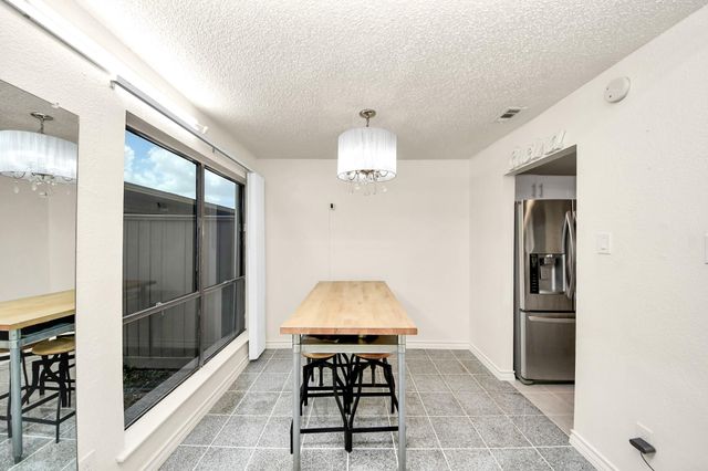 9512 Windswept Lane 9512, Houston, TX 77063