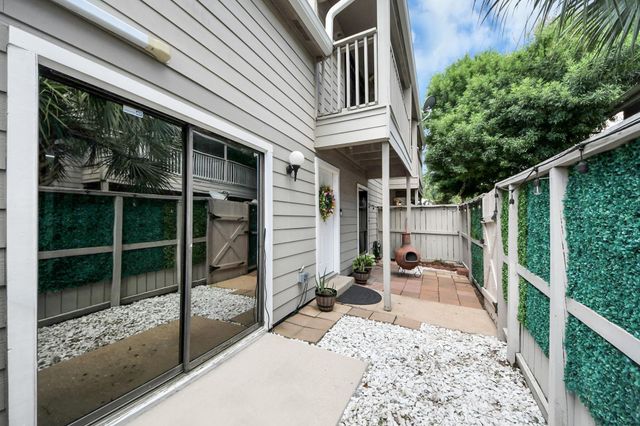 9512 Windswept Lane 9512, Houston, TX 77063