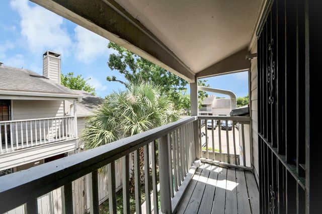 9512 Windswept Lane 9512, Houston, TX 77063