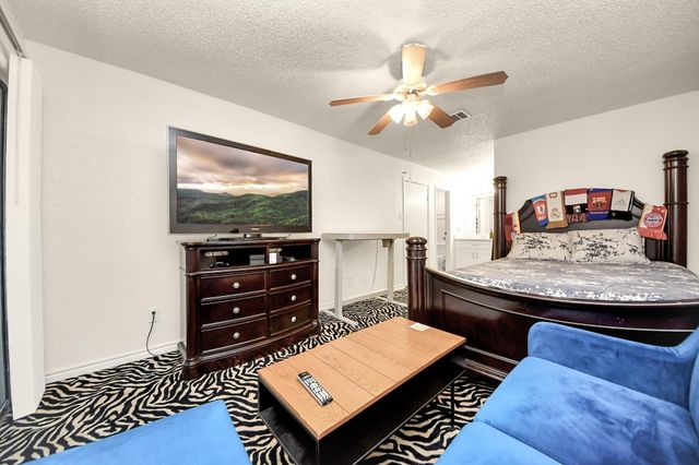 9512 Windswept Lane 9512, Houston, TX 77063