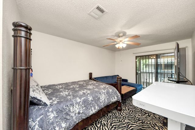 9512 Windswept Lane 9512, Houston, TX 77063