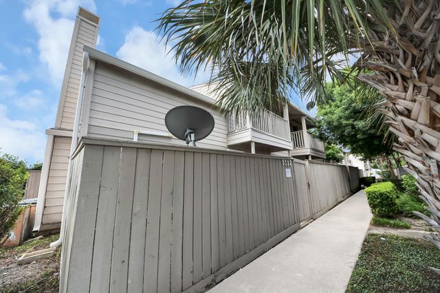 9512 Windswept Lane 9512, Houston, TX 77063