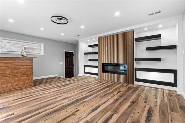 3751 Leslie Street, Detroit, MI 48238