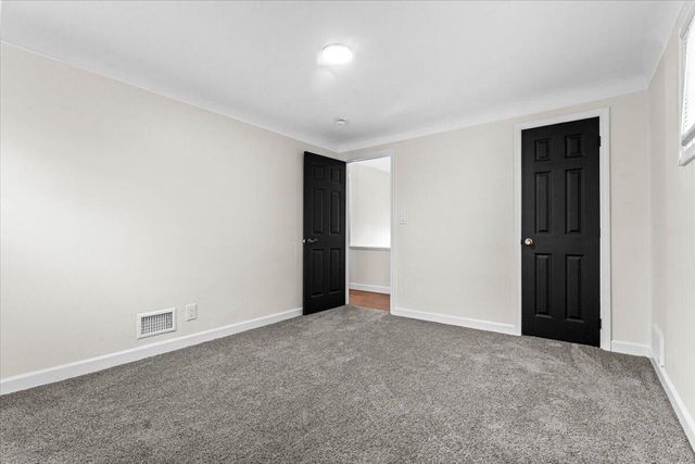 3751 Leslie Street, Detroit, MI 48238