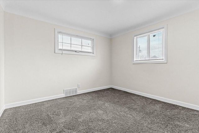 3751 Leslie Street, Detroit, MI 48238