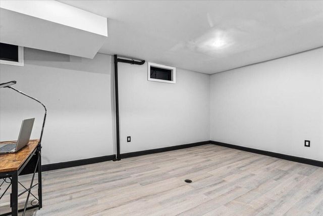 3751 Leslie Street, Detroit, MI 48238