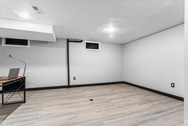 3751 Leslie Street, Detroit, MI 48238