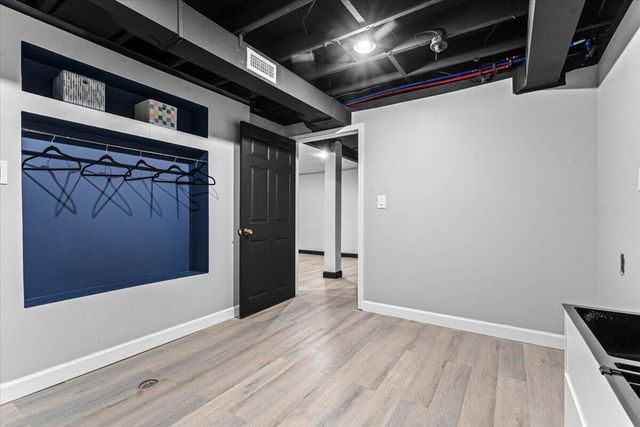 3751 Leslie Street, Detroit, MI 48238