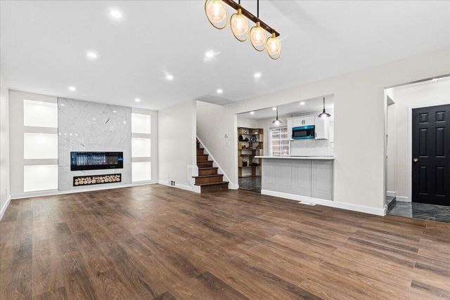 3751 Leslie Street, Detroit, MI 48238