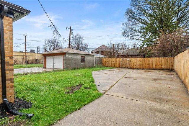 3751 Leslie Street, Detroit, MI 48238