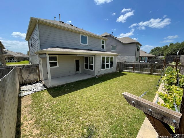 330 Aberdeen, Boerne, TX 78015