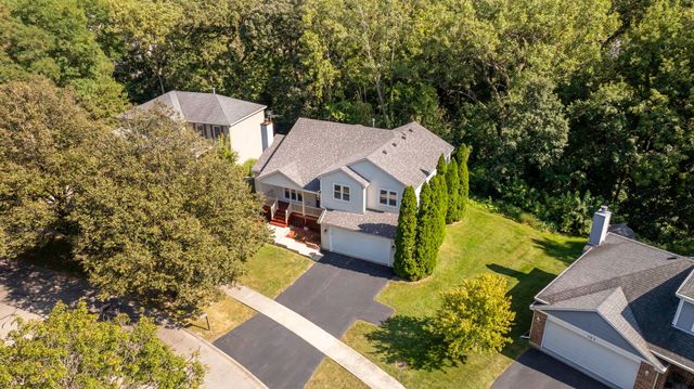 369 Twin Creeks Drive, Bolingbrook, IL 60440