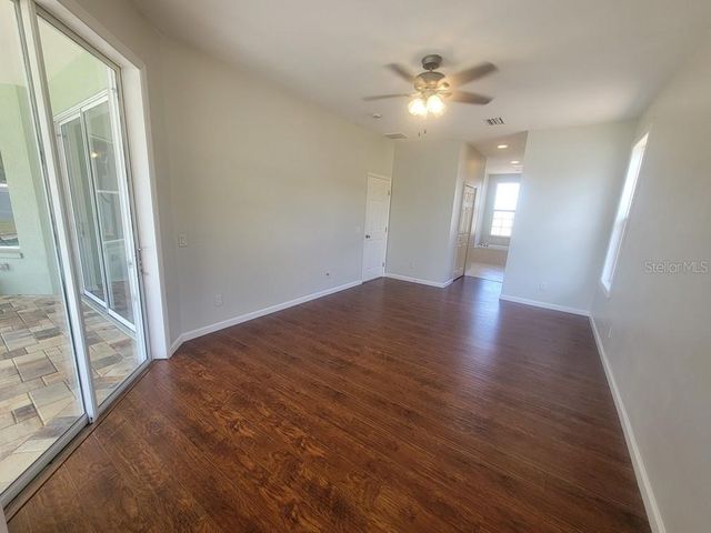 7916 ROUNDELAY DRIVE, New Port Richey, FL 34654